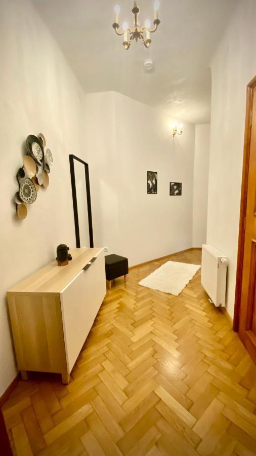 Apartment Im Gruenen Leoben  Exteriör bild