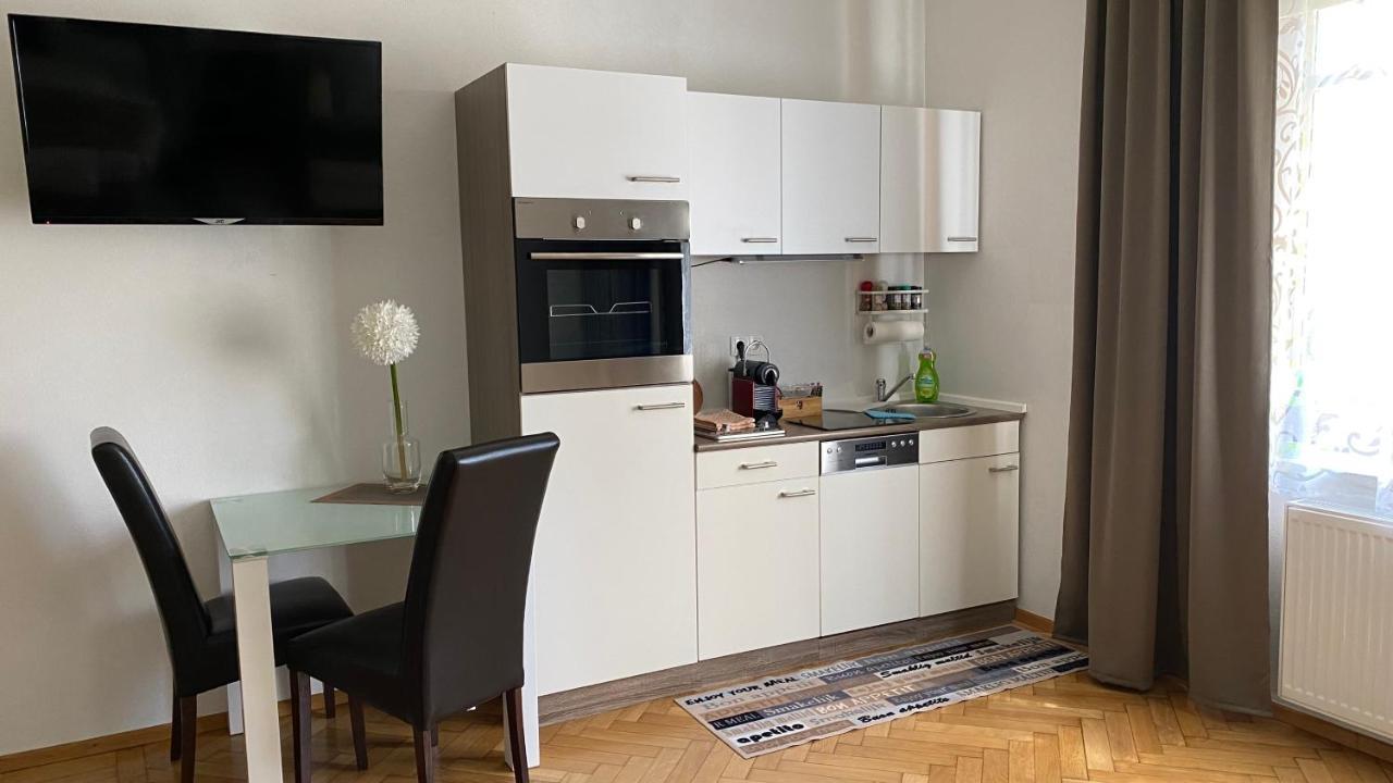 Apartment Im Grunen Leoben  Exteriör bild